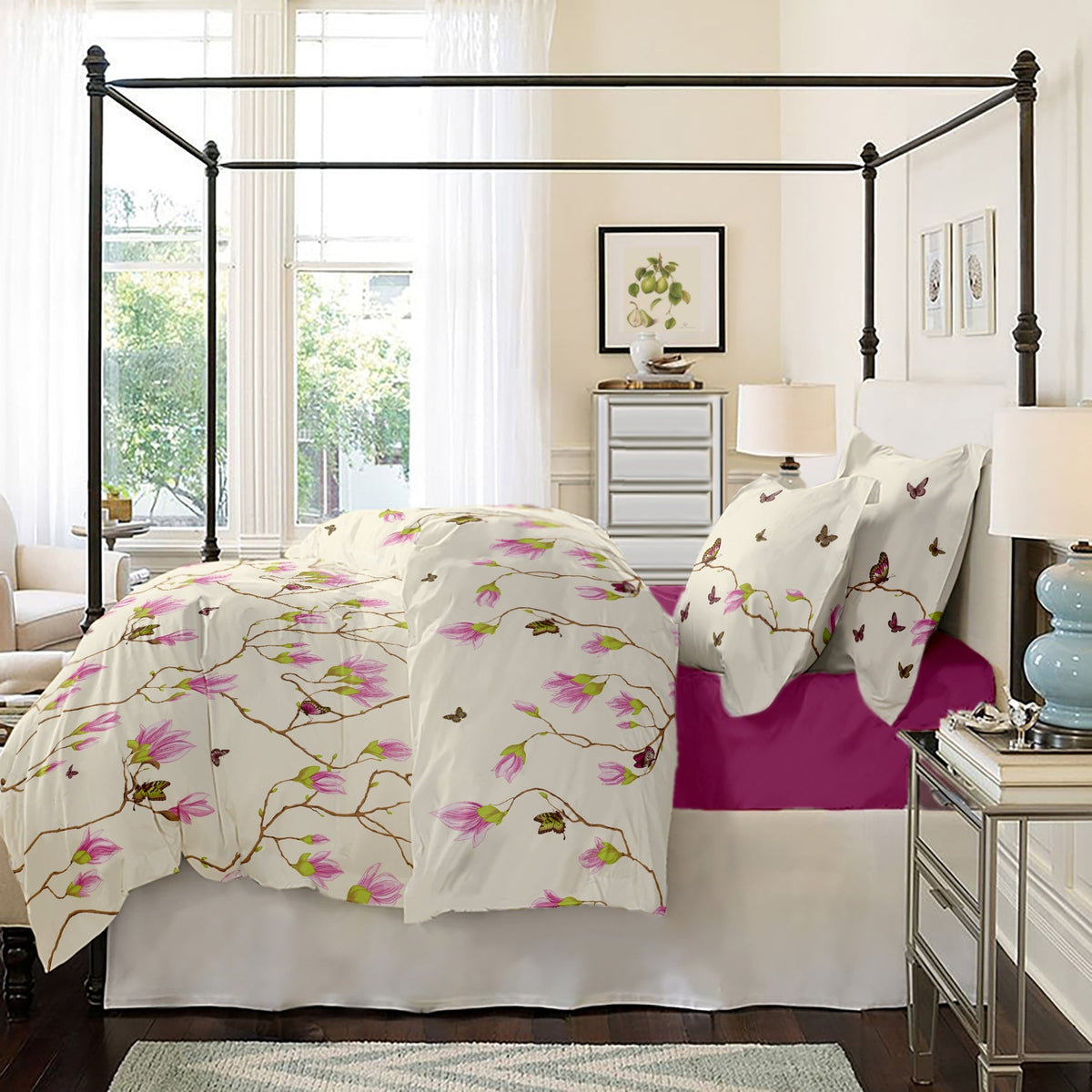Lenjerie pat Renforce desen Magnolia Butterfly-v.1 Fuchsia-Red, bumbac 100%
